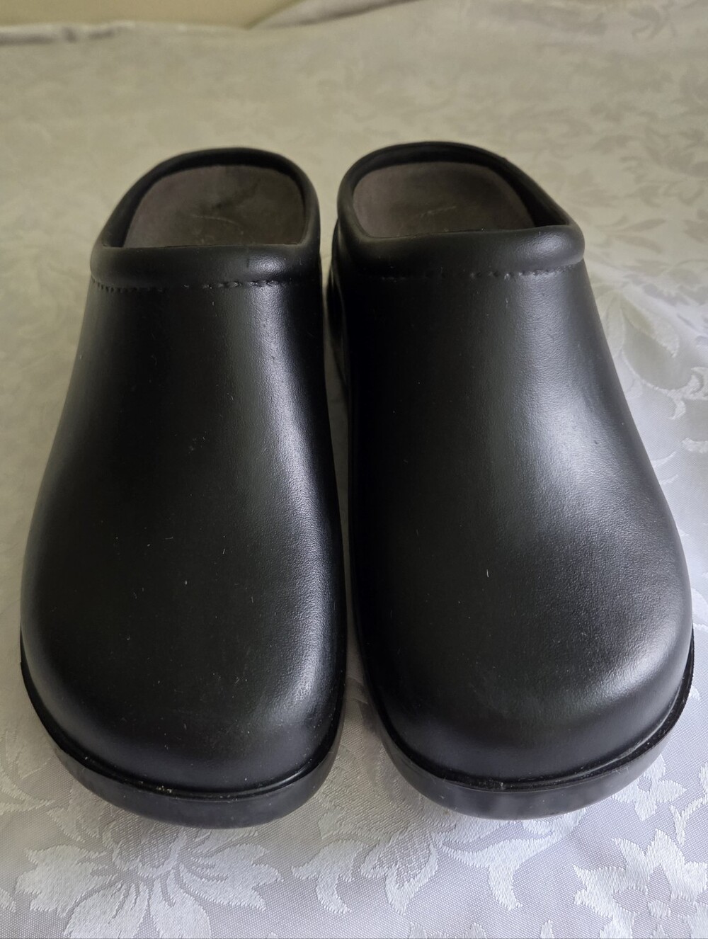 KLOGS Women Black Rubber CLOGS Restaurant Professional Size 7